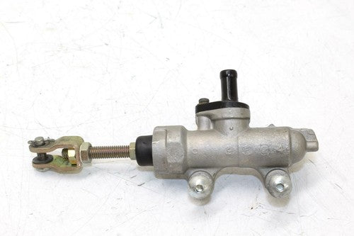 2000 Suzuki Gs500e REAR Back Brake Master Cylinder OEM