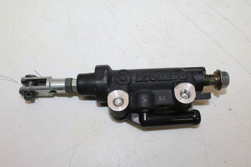 2005 Yamaha Yzf600r Rear Back Brake Master Cylinder Brembo