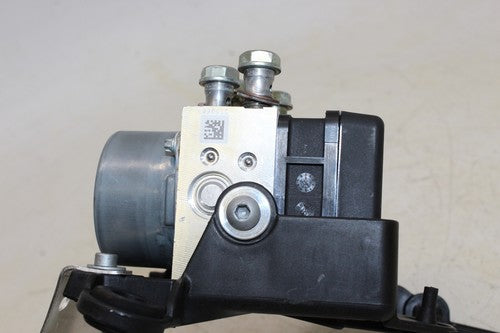 2014 Aprilia Rsv4 R Aprc Abs 1100 Factory Abs Pump Unit Module