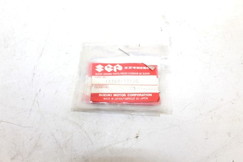 SUZUKI Needle, Jet #13383-17C20 Q.4