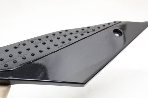 2020 YAMAHA YZF-R1 LEFT GAS TANK PANEL COVER TRIM COWL B3l-24129-00