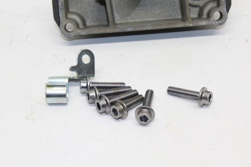 08-16 Yamaha Yzf R6 Engine Motor Breather Box OEM