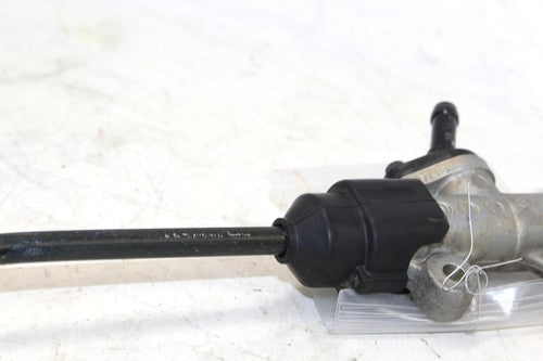 2001 Honda Shadow Sabre 1100 Vt1100c2 Rear Brake Master Fluid Reservoir Tank