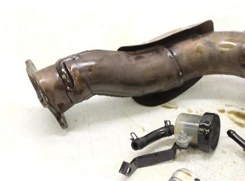 06-09 Aprilia Tuono 1000r Different Items