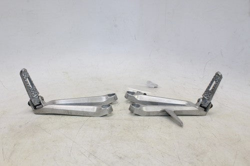 2005 Honda Cbr1000rr Rear Back Passenger Peg Set Pair