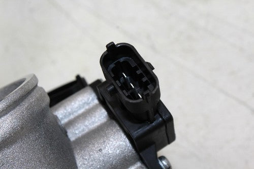 2015 Ktm 390 Rc Main Fuel Injectors / Throttle Bodies