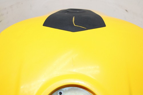 2005 Triumph Daytona 650 Gas Tank Fuel Cell Petrol Reservoir