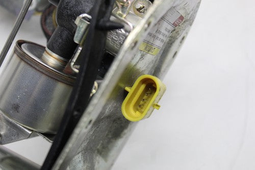 2007 Harley-Davidson Street Glide FLHX FUEL GAS PUMP