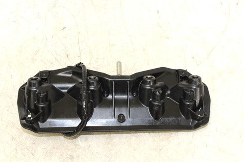 2010 Yamaha Yzf R1 Secondary Fuel Injectors Top Airbox Gas Rail
