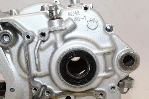 2009 Kawasaki Klx250sf Engine Motor Crankcase Crank Cases Block