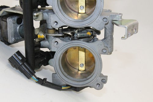 2009-12 Triumph Daytona 675r KEIHIN Carbs Carburetors OEM