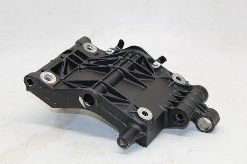 2016 Kawasaki Ninja H2 ZX1000 Rear Wheel Swingarm Bracket Mount OEM