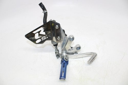 2003 Suzuki Gsxr750 Right Rearset Rear Set Driver Foot Peg Rest Stop