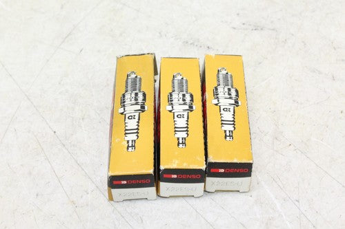 DENSO Spark Plug Set X22ES-U Pack Of 3 !NEW!
