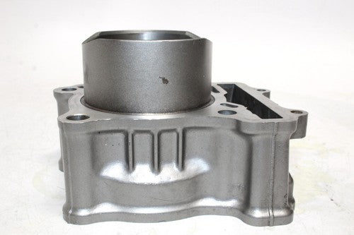 2004 SUZUKI SV650S ENGINE MOTOR REAR PISTON CYLINDERS BLOCK JUG OEM