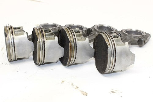 1990-1994 Honda Cbr900rr Pistons Set Oem