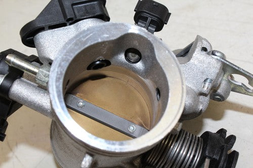 2015 Ktm 390 Rc Main Fuel Injectors / Throttle Bodies