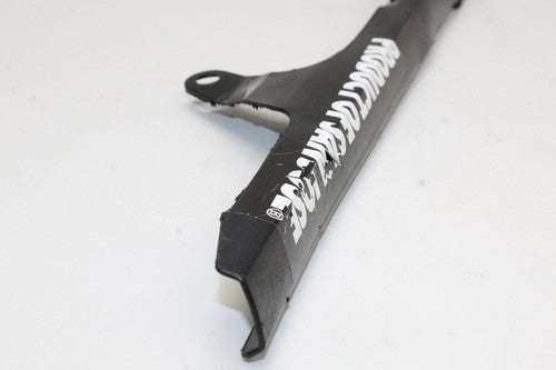 2006-07 Yamaha Yzf R6 Rear Back Drive Chain Guard Cover Shield 2c0-22311-00 OEM