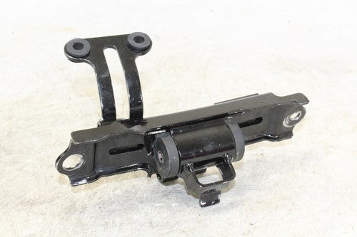 2005 Kawasaki Ninja Zx10r Zx1000c Gas Tank Fuel Cell Petrol Reservoir Bracket