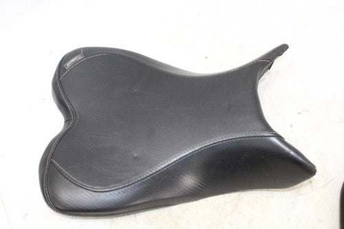 2009 Yamaha Yzf R1 Front Drivers Seat Pad Saddle Rear Seat