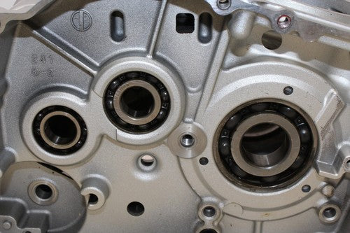 2009 Kawasaki Klx250sf Engine Motor Crankcase Crank Cases Block