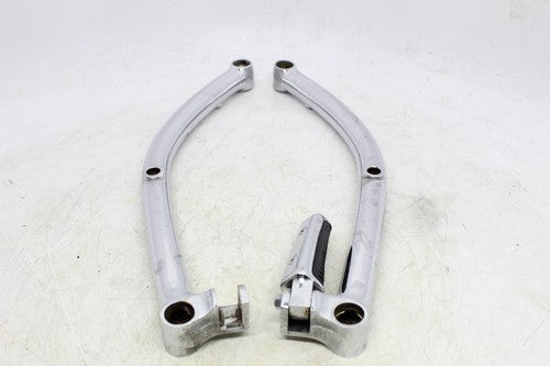 1994 Suzuki Intruder 800 Vs800gl Rear Passenger Foot Step Peg Set