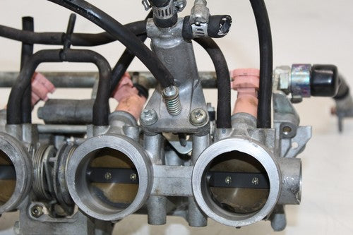 2003 Honda Cbr600rr Main Fuel Injectors Throttle Bodies