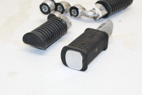 1981 Suzuki GS850G Front Foot PASSENGER PEG Footrest SET PAIR