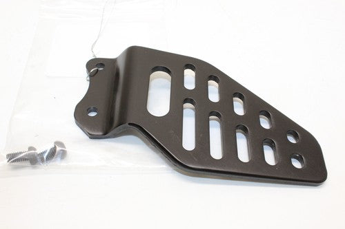 12-16 Yamaha Yzf R6 Left Rearset REAR Set Heel Guard Cover  2c0-27445-10-00 OEM