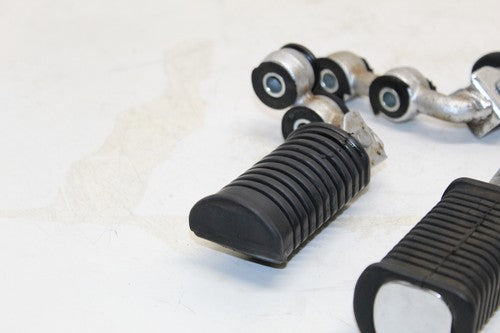 1981 Suzuki GS850G Front Foot PASSENGER PEG Footrest SET PAIR
