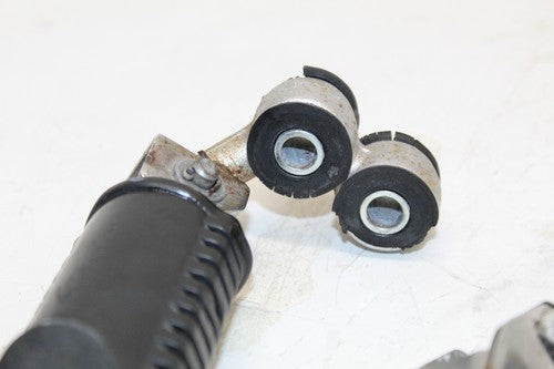 1981 Suzuki GS850G Front Foot PASSENGER PEG Footrest SET PAIR