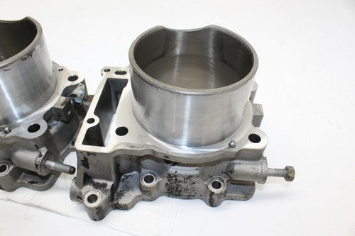 2010 Can-am Spyder Rt-s Roadster Engine MOTOR Piston Cylinders Block Jug