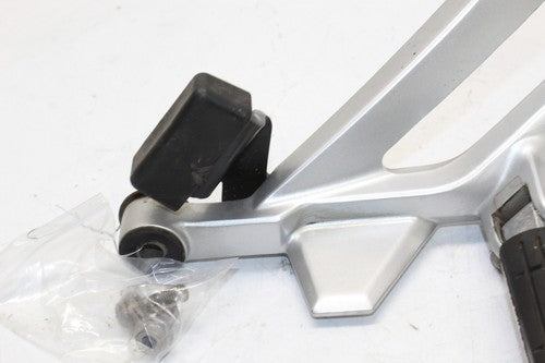 2003-2005 Yamaha Fjr1300 Right Rear Back Passenger PEG OEM