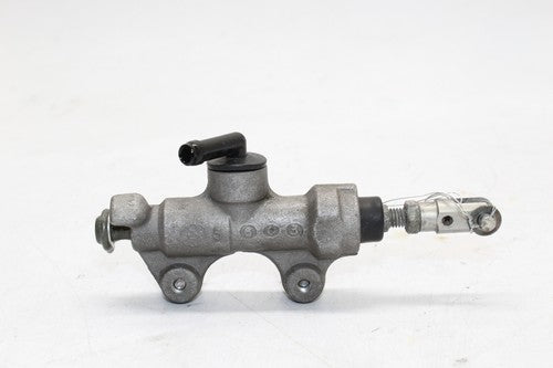 Yamaha 06-16 YZF R6 2006 R6s Rear Back Brake Master Cylinder 2c0-2583v-01-00 OEM