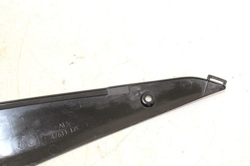 2018 Suzuki Gsxr 1000 Left Front Side Seat Saddle Panel Trim Cowl Fairing