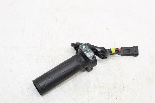 2005 Yamaha Yzf R1 Left Clip On Handle Horn Signals Switch Switches