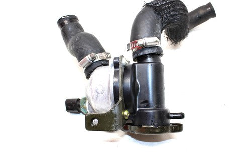 2005 Kawasaki Zr7s Zr750 Thermostat Housing