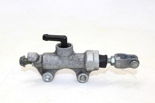 2007 Kawasaki Ninja 650r Ex650a Rear Back Brake Master Cylinder With Reservoir