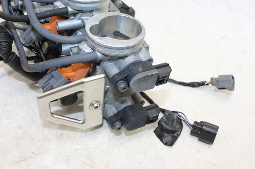 2006 Kawasaki Z1000 Main Fuel Injectors / Throttle Bodies