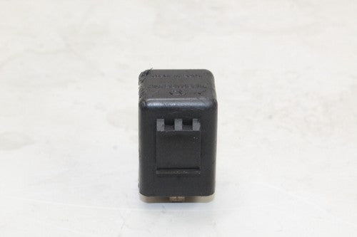86-06 Kawasaki Concours 1000 Zg1000a Turn Signal Blinker Relay Switch OEM