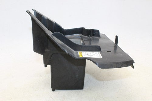2005 Suzuki Vl800 Boulevard C50 Battery Tray Box Holder 47411-41F0