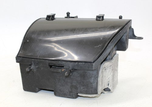 1999 Suzuki Intruder 1500 Vl1500 Front Storage Luggage Compartment Bag