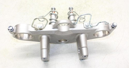 07-09 Suzuki Vstrom 650 Dl650 Front Forks Clamp Lower Triple Tree Stem