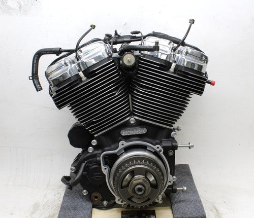 2017 Harley-davidson Street Glide Flhx Engine Motor
