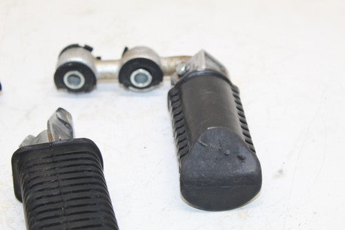 1981 Suzuki GS850G Front Foot PASSENGER PEG Footrest SET PAIR
