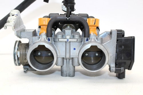 2016 Honda Cbr500r Main Fuel Injectors / Throttle Bodies