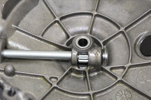 2009 Yamaha Yzf R1 Clutch Side Engine Motor Cover