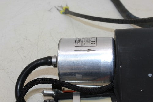 2014 Aprilia Rsv4 R Aprc Abs 1100 Factory Fuel Pump Gas Petrol Unit Bitron