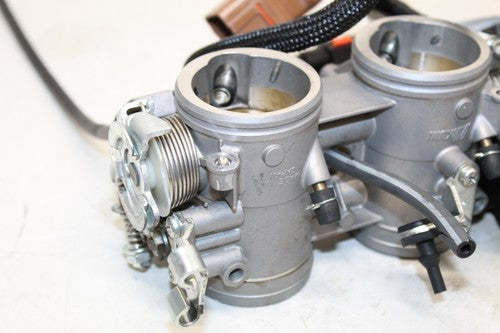 2010 Kawasaki Ninja Zx14 Zx1400-a Main Fuel Injectors / Throttle Bodies