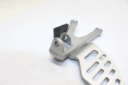 06-07 Yamaha Yzf R6 Left Rearset Rear Set Driver Foot Peg Rest Stop OEM